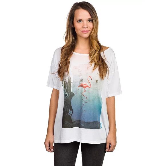 NEW Bench T-Shirt 'Vastness' Wearable Art Flamingo Size XL - Picture 9 of 9